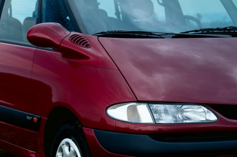Детали экстерьера Renault Espace (JE0) 1996 года  (WW) (фото 30 из 39)
